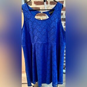 Elegant Blue Lace Dress